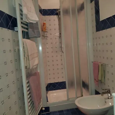 Elegante A